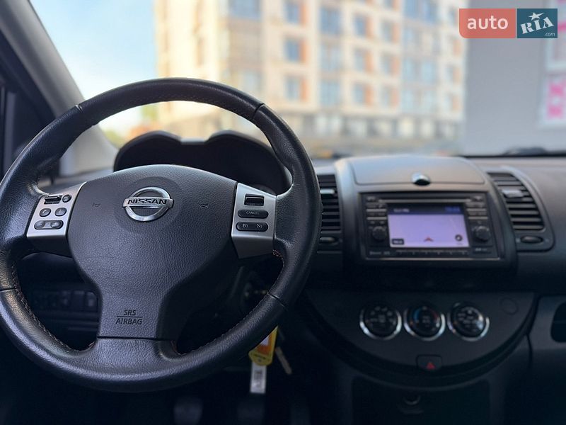Хэтчбек Nissan Note 2011 в Виннице