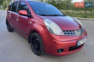 Хэтчбек Nissan Note 2008 в Львове