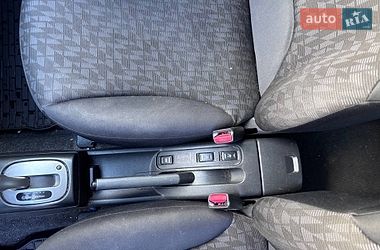 Хэтчбек Nissan Note 2008 в Львове