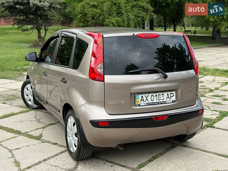 Хетчбек Nissan Note 2006 в Харкові