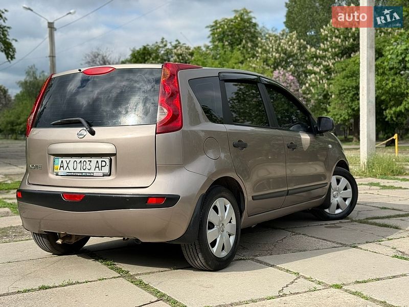Хетчбек Nissan Note 2006 в Харкові