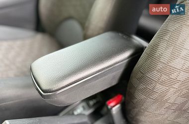 Хетчбек Nissan Note 2006 в Харкові