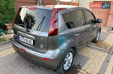 Хетчбек Nissan Note 2011 в Києві