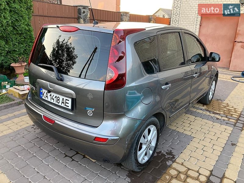 Хетчбек Nissan Note 2011 в Києві