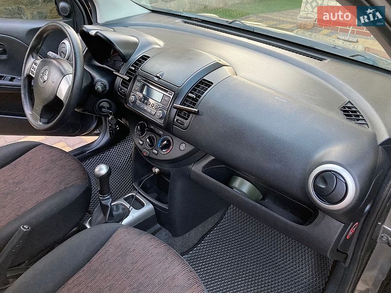 Хетчбек Nissan Note 2011 в Києві