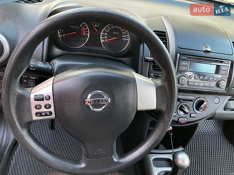 Хетчбек Nissan Note 2011 в Києві