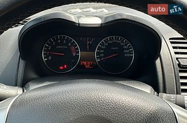 Хэтчбек Nissan Note 2009 в Владимире