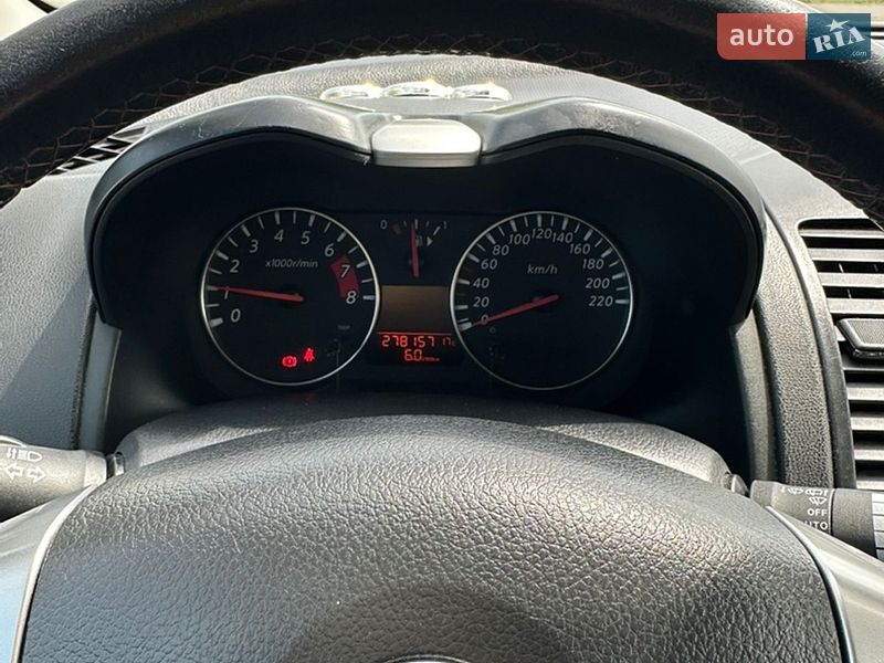 Хэтчбек Nissan Note 2009 в Владимире