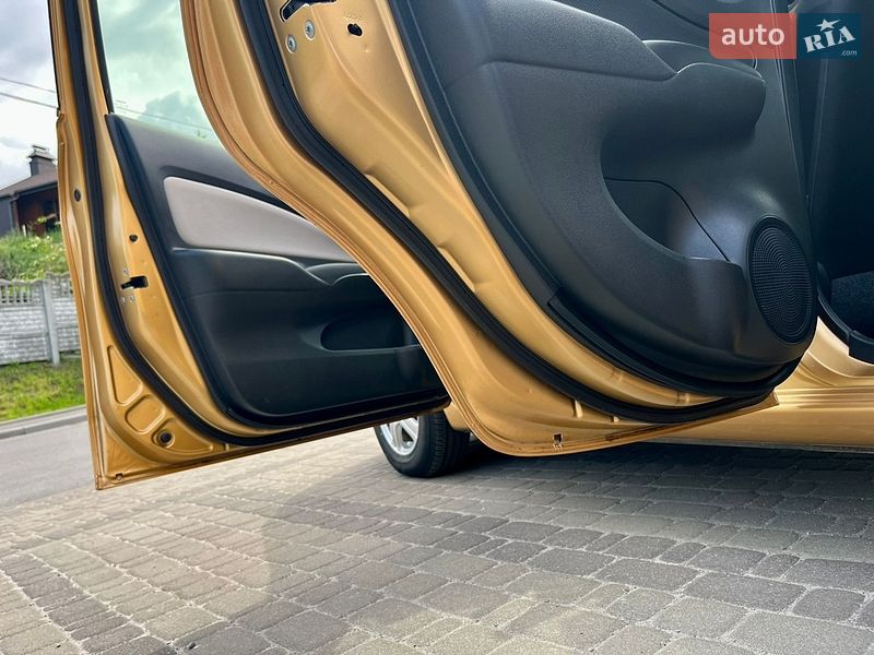 Хетчбек Nissan Note 2017 в Білій Церкві фото 24 Хетчбек Nissan Note 2017 в Білій Церкві