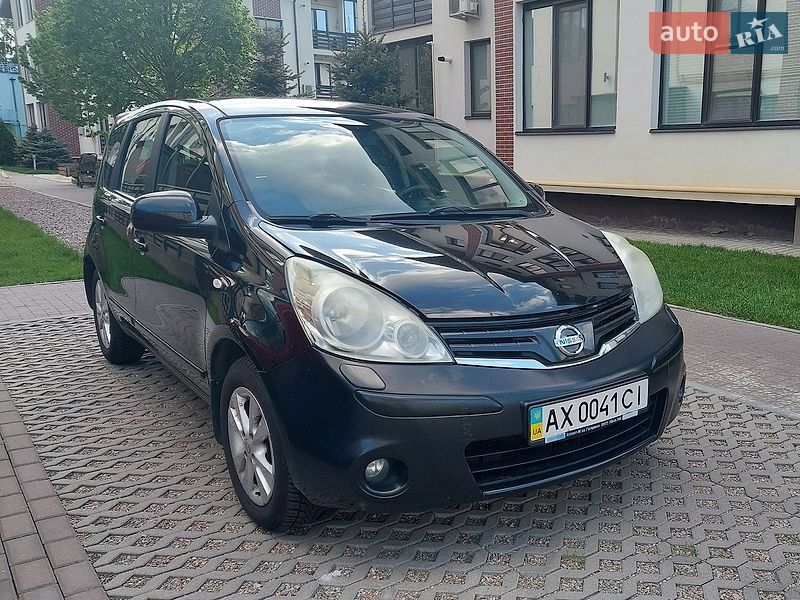 Хэтчбек Nissan Note 2010 в Харькове