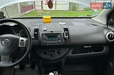 Хэтчбек Nissan Note 2010 в Хмельницком