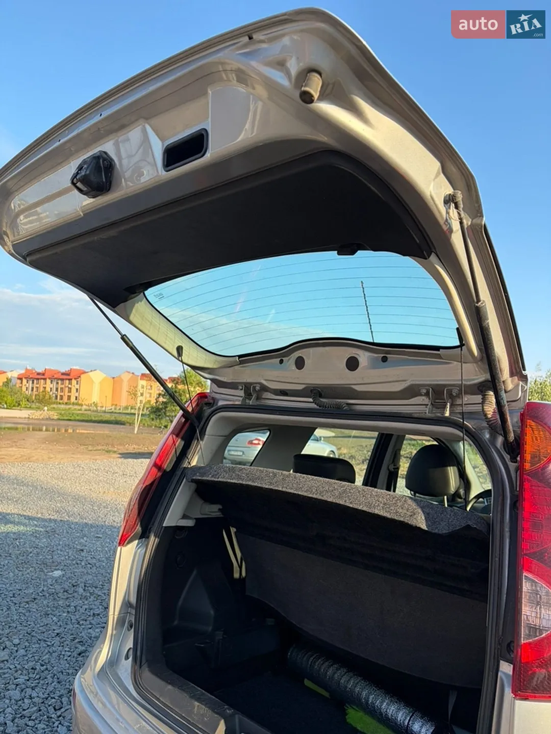 2012 Nissan Note - мініатюра 12