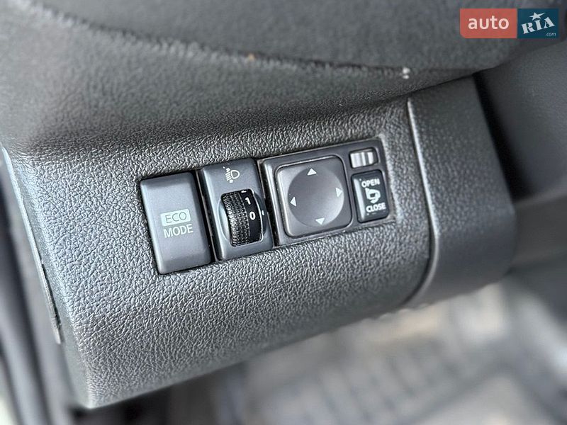 Хетчбек Nissan Note 2011 в Києві