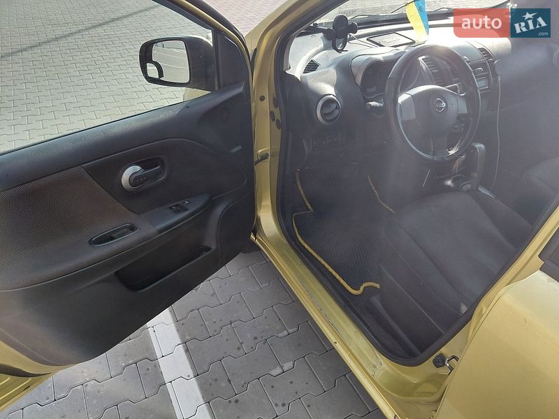 Хэтчбек Nissan Note 2006 в Ирпене