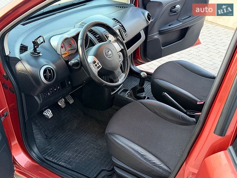 Хэтчбек Nissan Note 2007 в Одессе