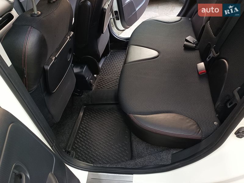 Хетчбек Nissan Note 2010 в Борисполі