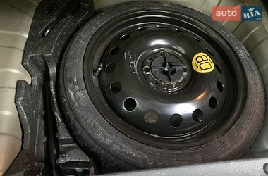 Хэтчбек Nissan Note 2012 в Перемышлянах