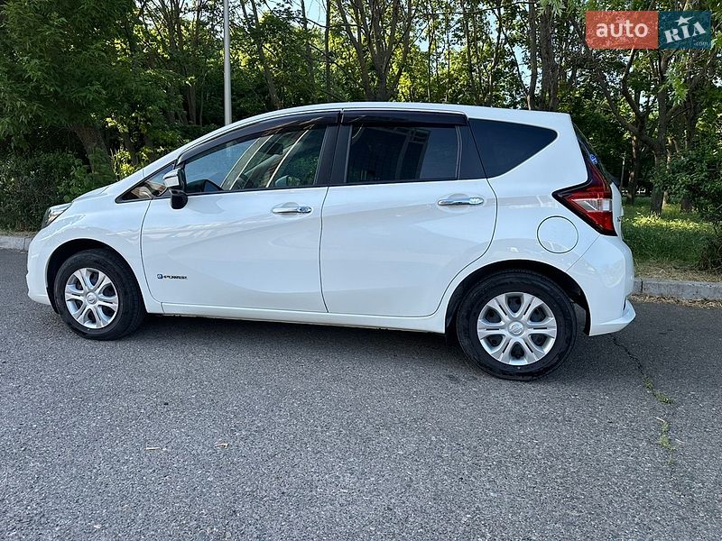Хэтчбек Nissan Note 2018 в Одессе