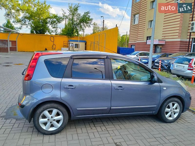 Хэтчбек Nissan Note 2007 в Житомире