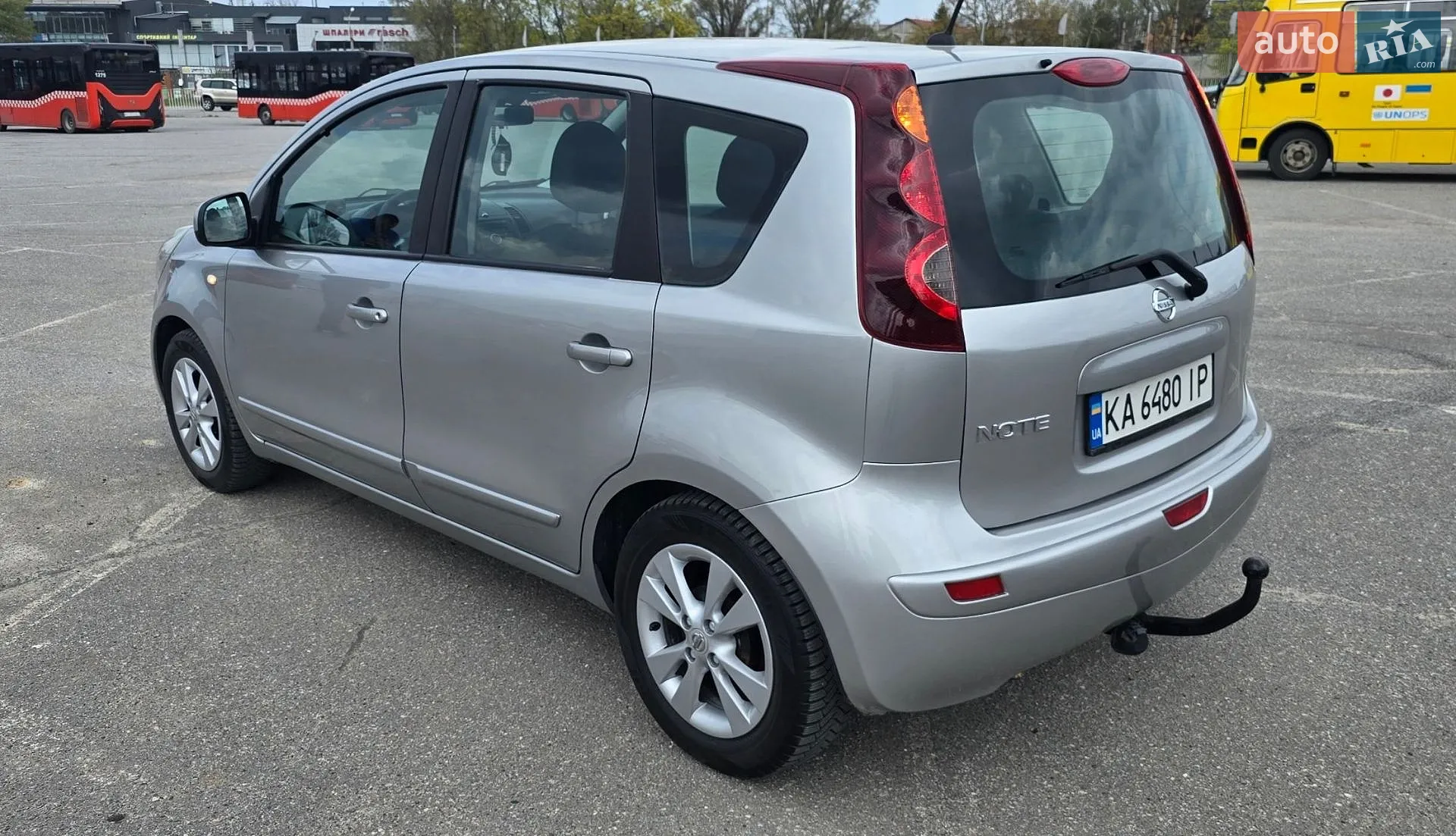 2010 Nissan Note - мініатюра 2