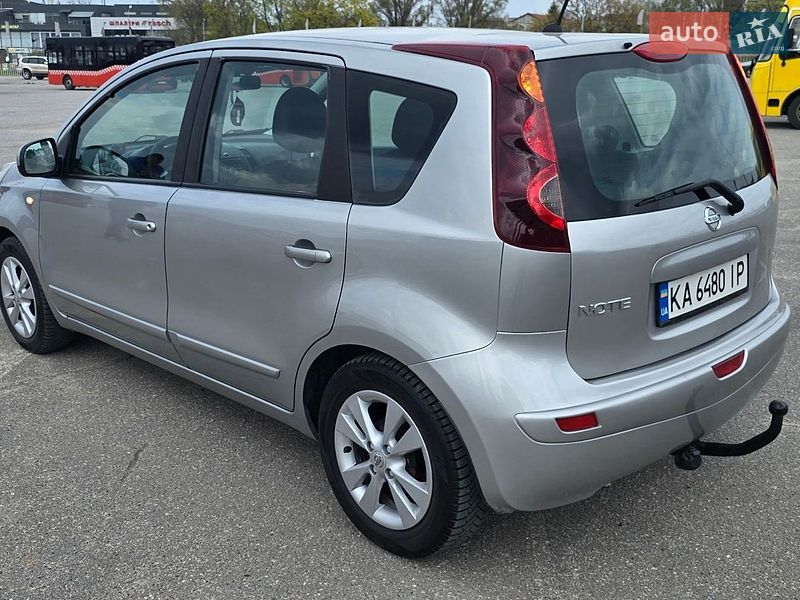 Хетчбек Nissan Note 2010 в Харкові