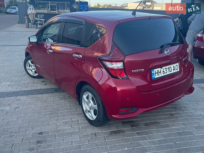 Хэтчбек Nissan Note 2017 в Одессе