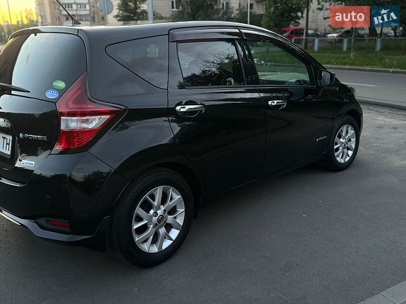 Хэтчбек Nissan Note 2018 в Киеве