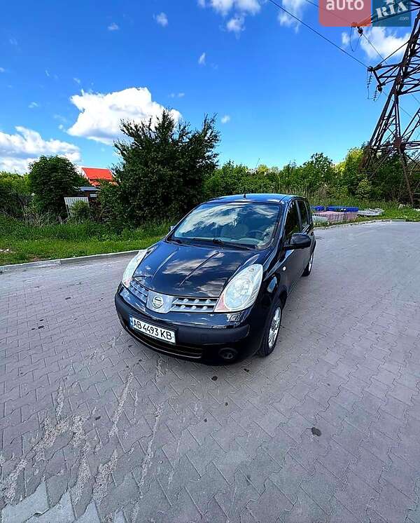 Хетчбек Nissan Note 2006 в Києві фото 3 Хетчбек Nissan Note 2006 в Києві