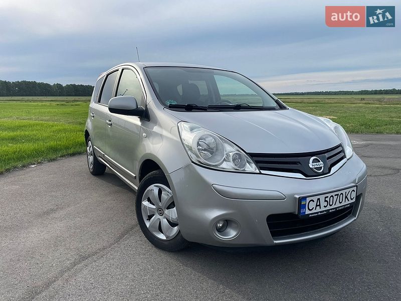 Хетчбек Nissan Note 2009 в Шполі