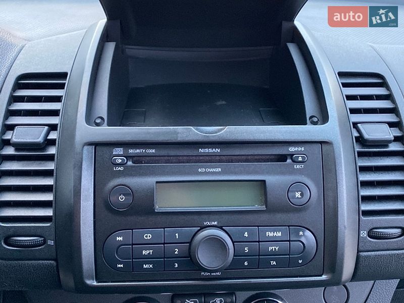 Хэтчбек Nissan Note 2007 в Ровно