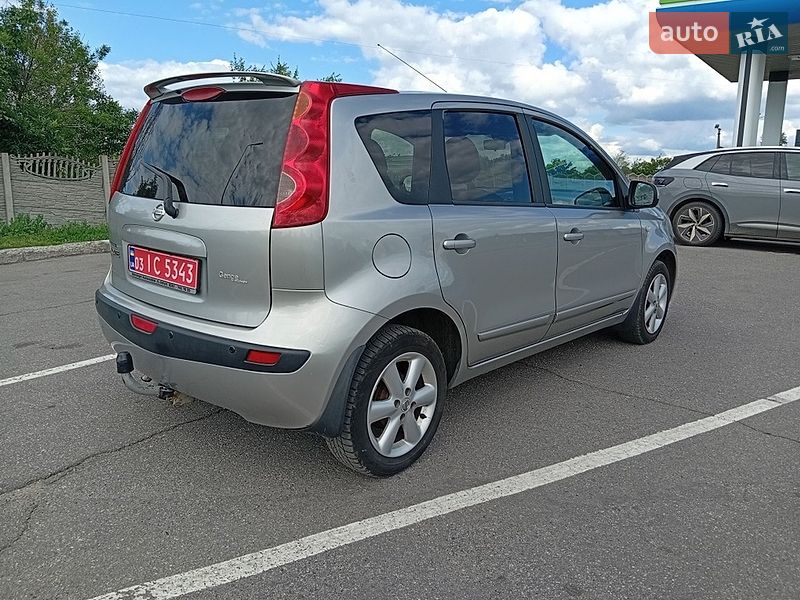 Хетчбек Nissan Note 2006 в Полтаві