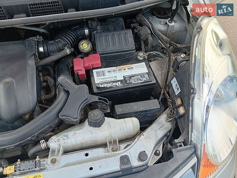 Хетчбек Nissan Note 2006 в Полтаві