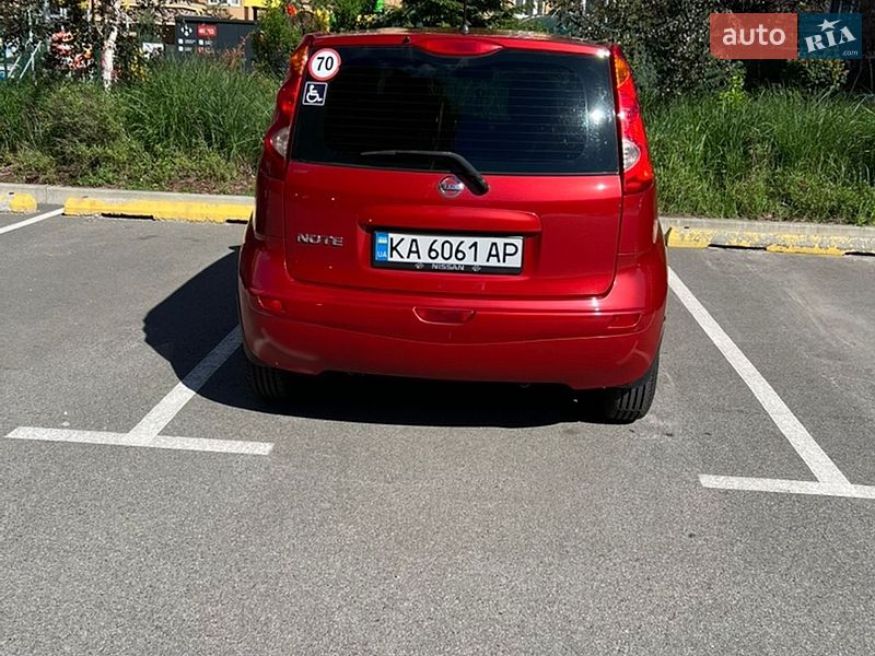 2008 Nissan Note, VIN SJNFCAE11U1304684:plate — фото 1 (autoria)
