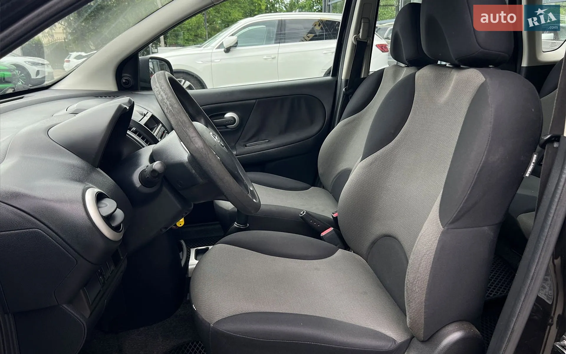 2011 Nissan Note - мініатюра 9