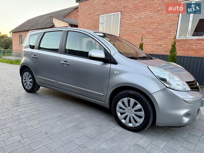 Хетчбек Nissan Note 2009 в Вінниці