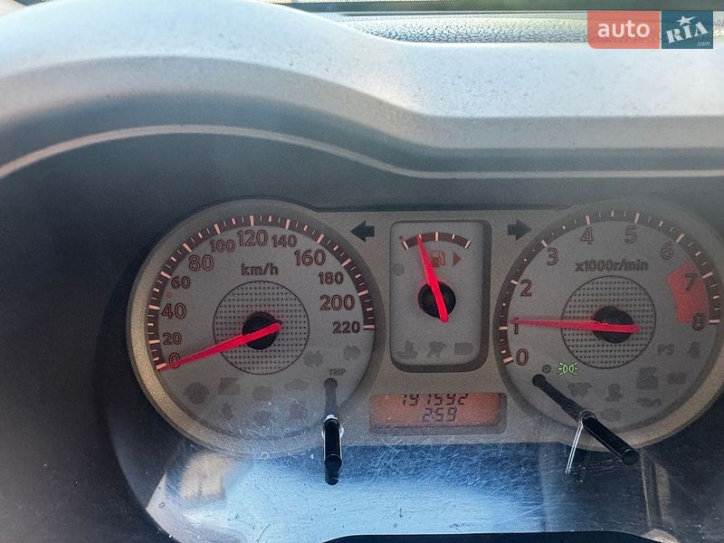 Хэтчбек Nissan Note 2007 в Луцке
