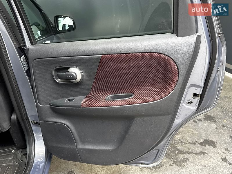 Хэтчбек Nissan Note 2008 в Киеве фото 35 Хэтчбек Nissan Note 2008 в Киеве