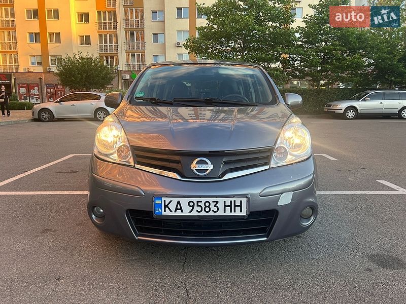Хетчбек Nissan Note 2010 в Вишневому