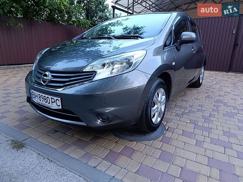Хетчбек Nissan Note 2012 в Одесі
