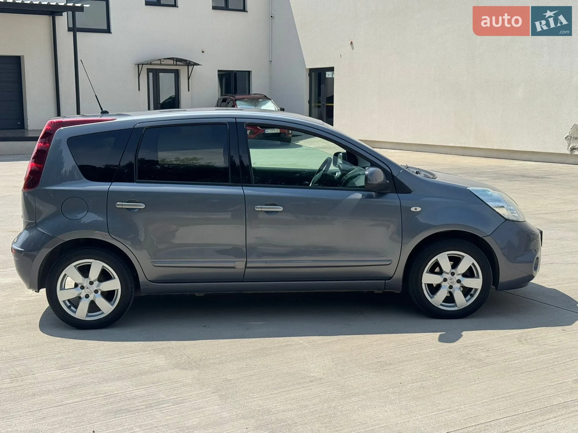 2011 Nissan Note - мініатюра 6