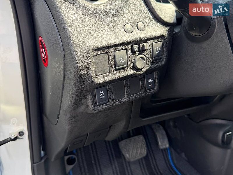 Хэтчбек Nissan Note 2020 в Львове фото 14 Хэтчбек Nissan Note 2020 в Львове