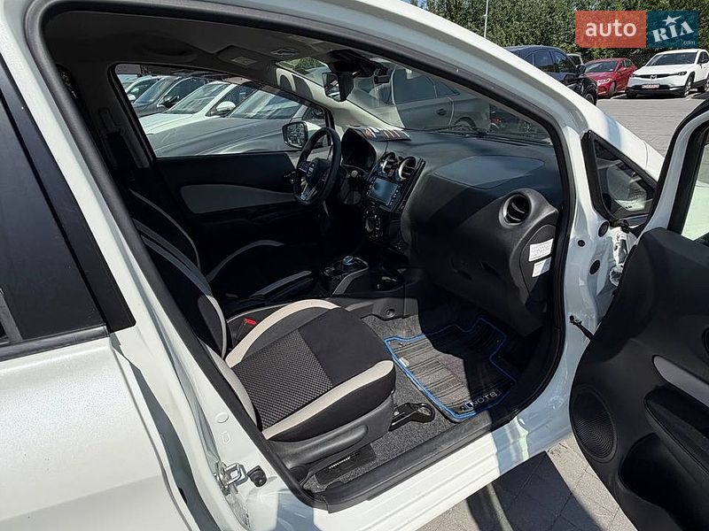 Хэтчбек Nissan Note 2020 в Львове фото 29 Хэтчбек Nissan Note 2020 в Львове