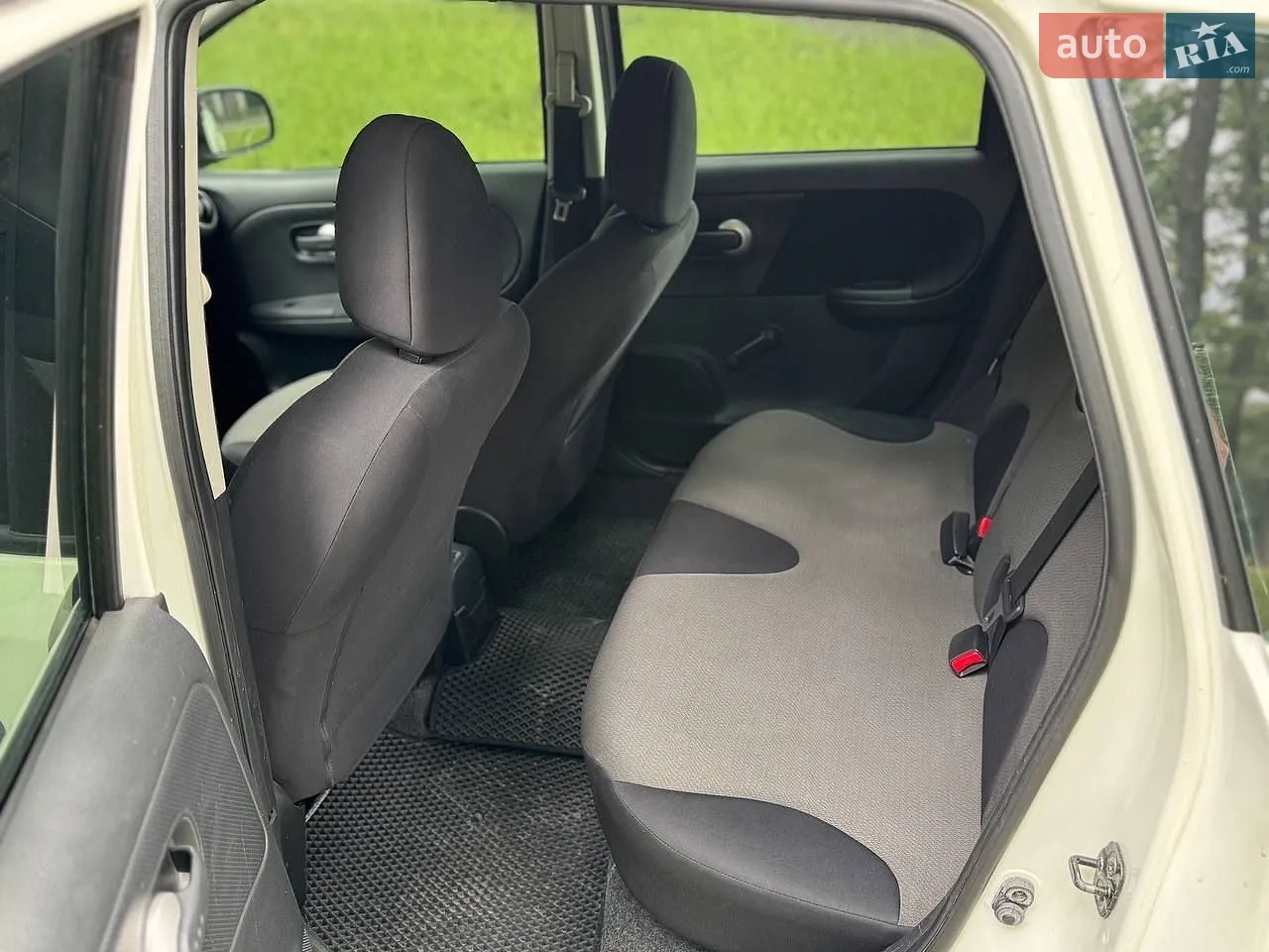 2012 Nissan Note - мініатюра 15