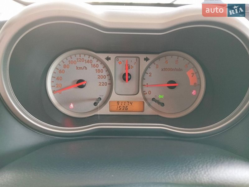 Хетчбек Nissan Note 2008 в Полтаві