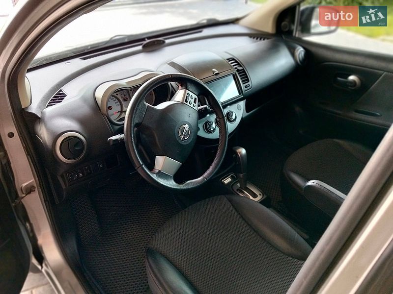 Хетчбек Nissan Note 2008 в Полтаві