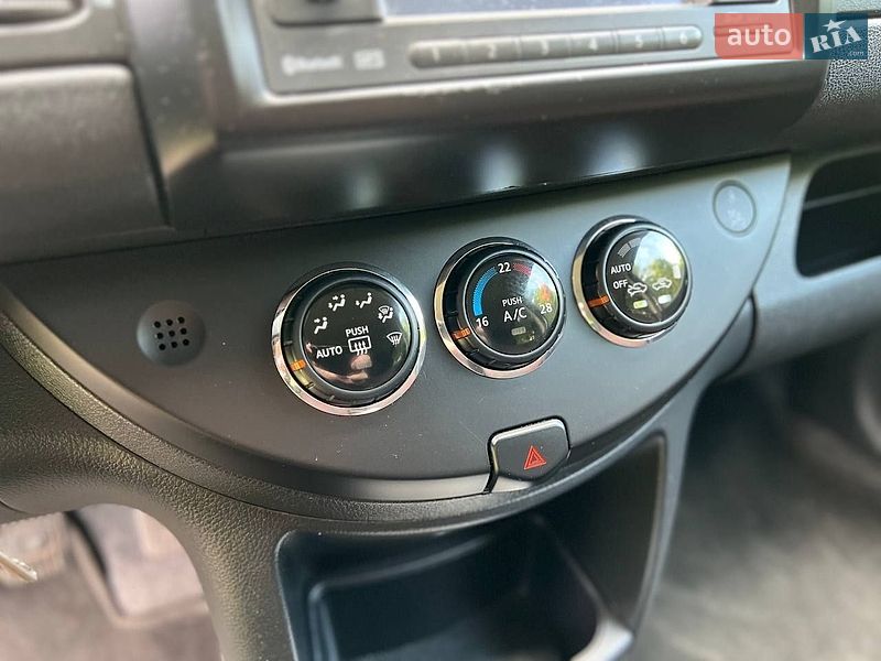 Хэтчбек Nissan Note 2010 в Хмельницком