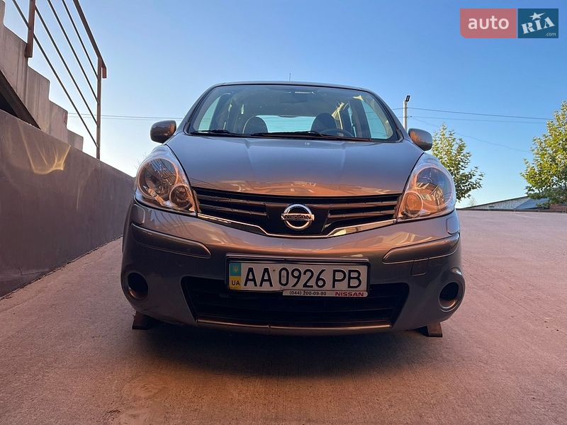 Хэтчбек Nissan Note 2011 в Борисполе