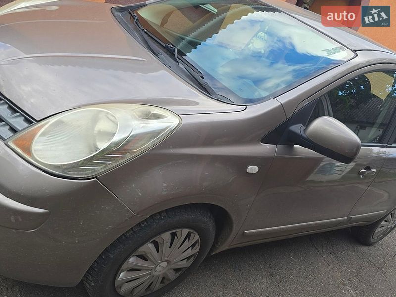Хэтчбек Nissan Note 2008 в Виннице