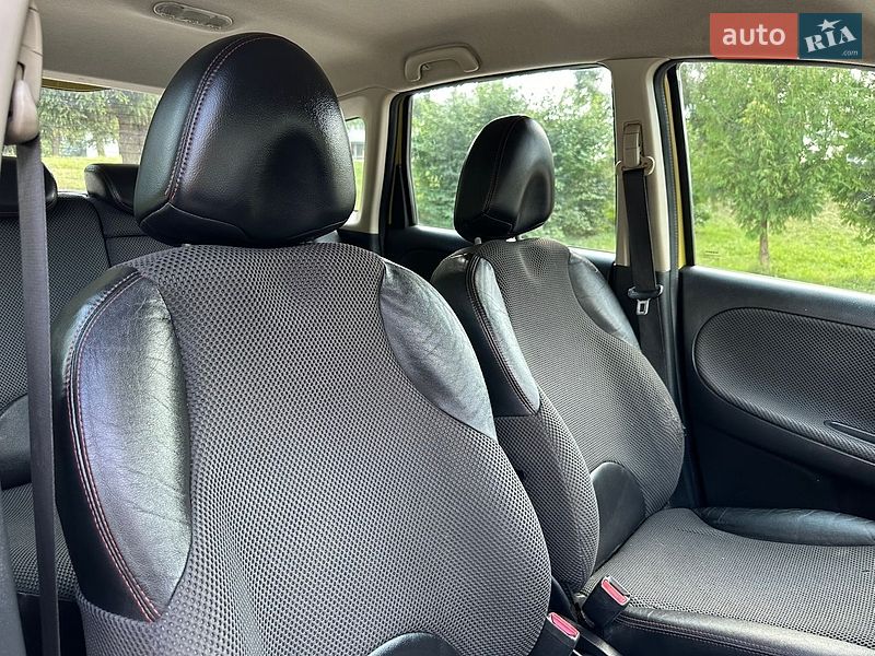Хетчбек Nissan Note 2007 в Рівному