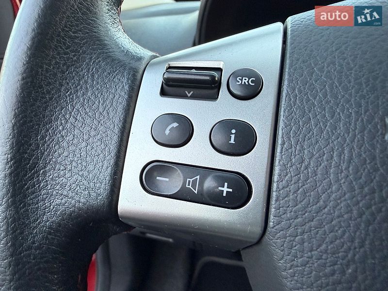 Хетчбек Nissan Note 2012 в Вінниці